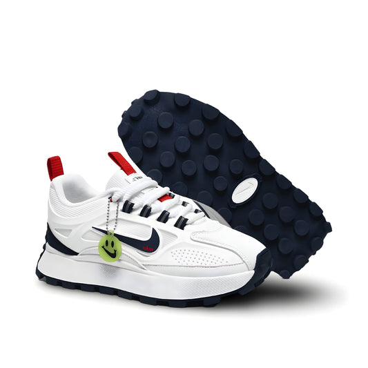 Nike Bailleli, White/Navy.