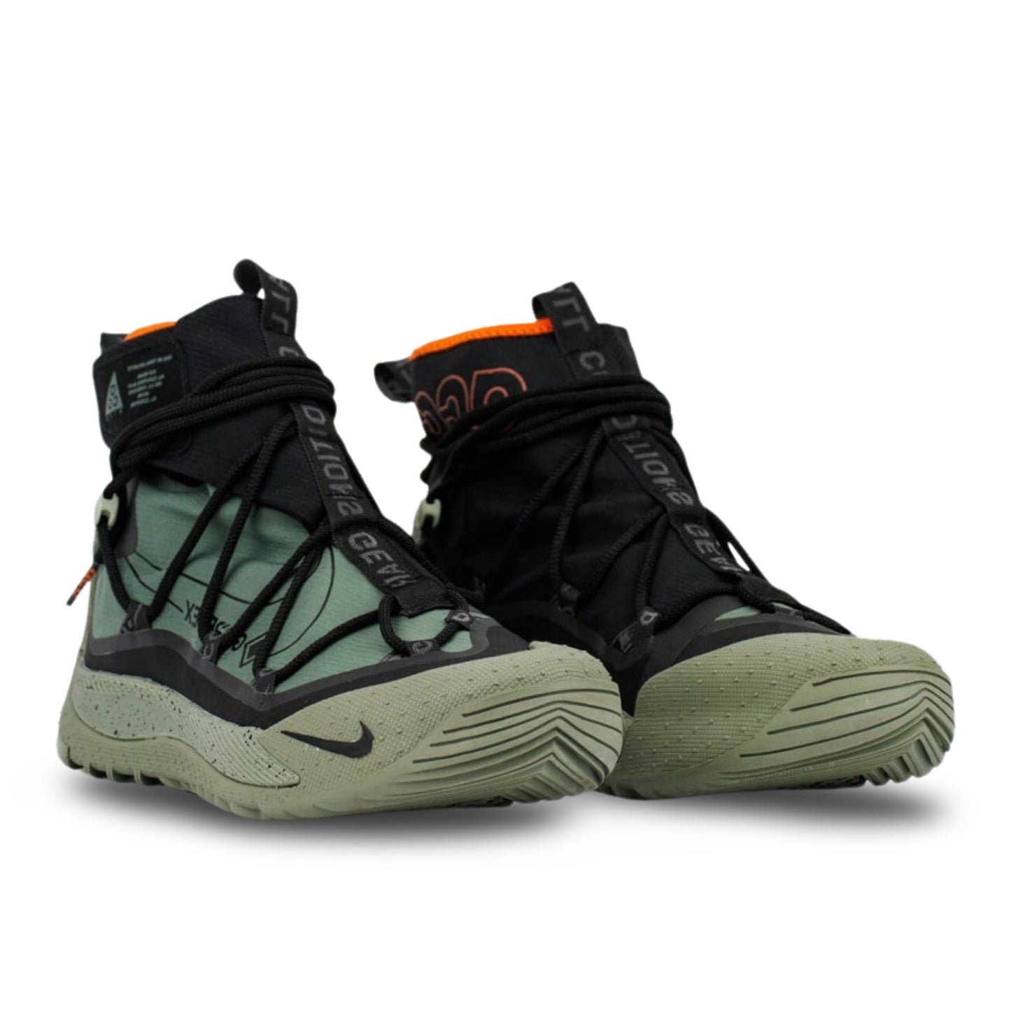 Nike ACG Air Terra Antarktik in Juniper Fog and Black.
