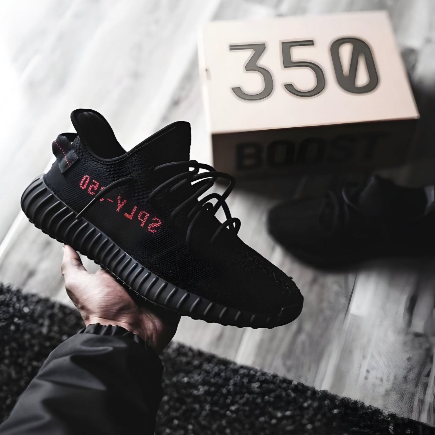 ADIDAS YEEZY