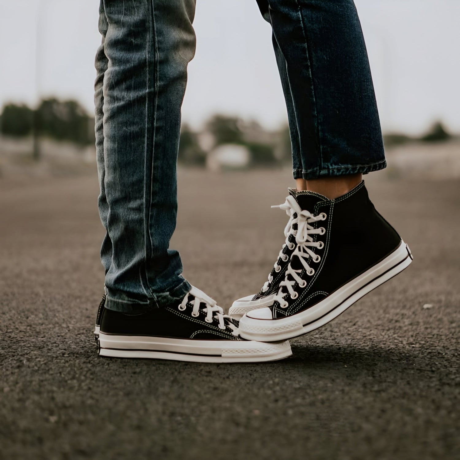 CONVERSE
