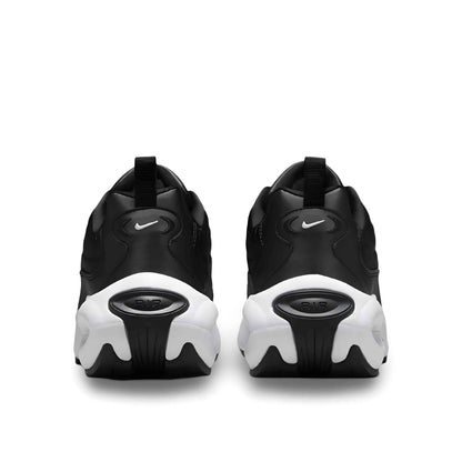 Nike Air Max Portal in black and white.