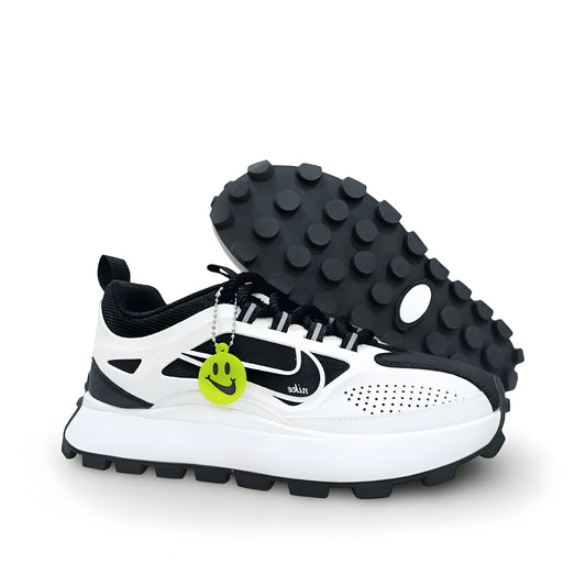 Nike Bailleli "Panda" — Black/White.