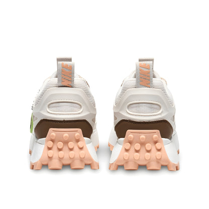 Nike bailleli in beige/cream/brown/light pink