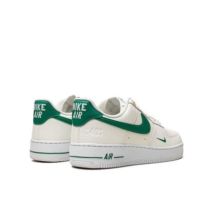 Nike Air Force 1 "Malachite White".