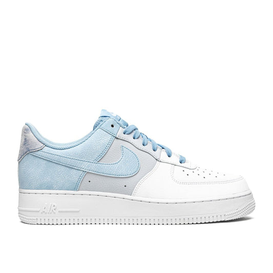 Nike Air Force 1 '07 LV8 Psychic Blue.