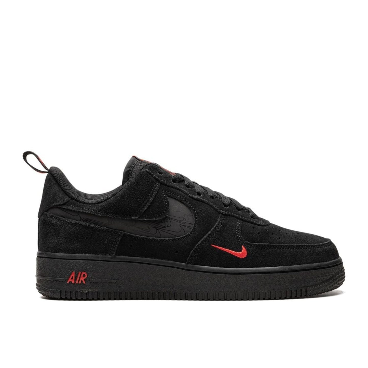 Nike Air Force 1 '07 LV8, Black/Black-Light Crimson.