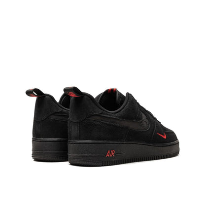 Nike Air Force 1 '07 LV8, Black/Black-Light Crimson.