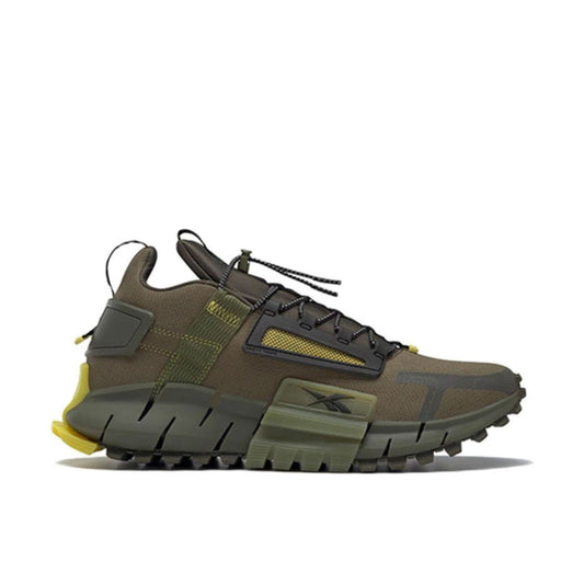 Reebok Zig Kinetica Edge in Army Green.