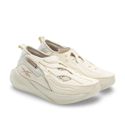Reebok Floatride Energy X in Cream White.