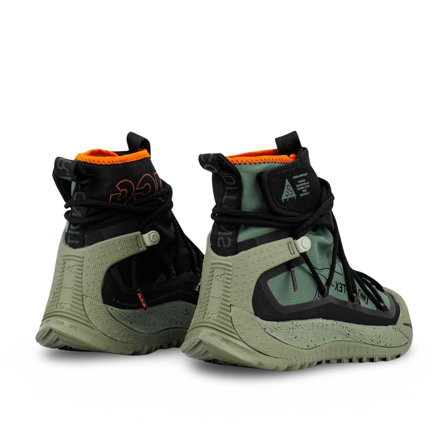 Nike ACG Air Terra Antarktik in Juniper Fog and Black.