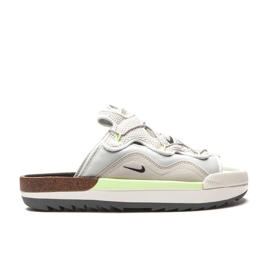 Nike Offline 2.0 in Bone/Faded Volt.